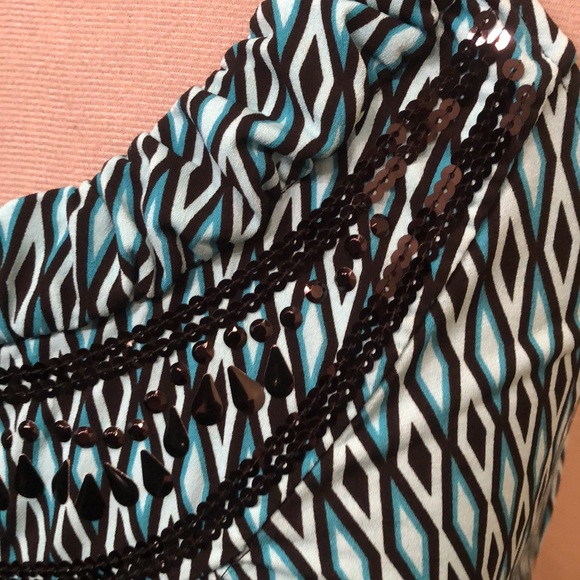 Eye catching 1x blue and black diamond print tank - Picture 4 of 9